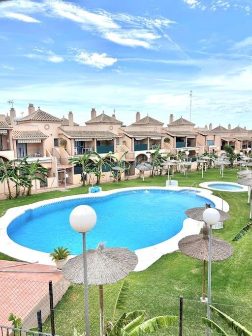 チクラナ・デ・ラ・フロンテーラUnifamiliar Chiclana, La Barrosaアパートメント エクステリア 写真